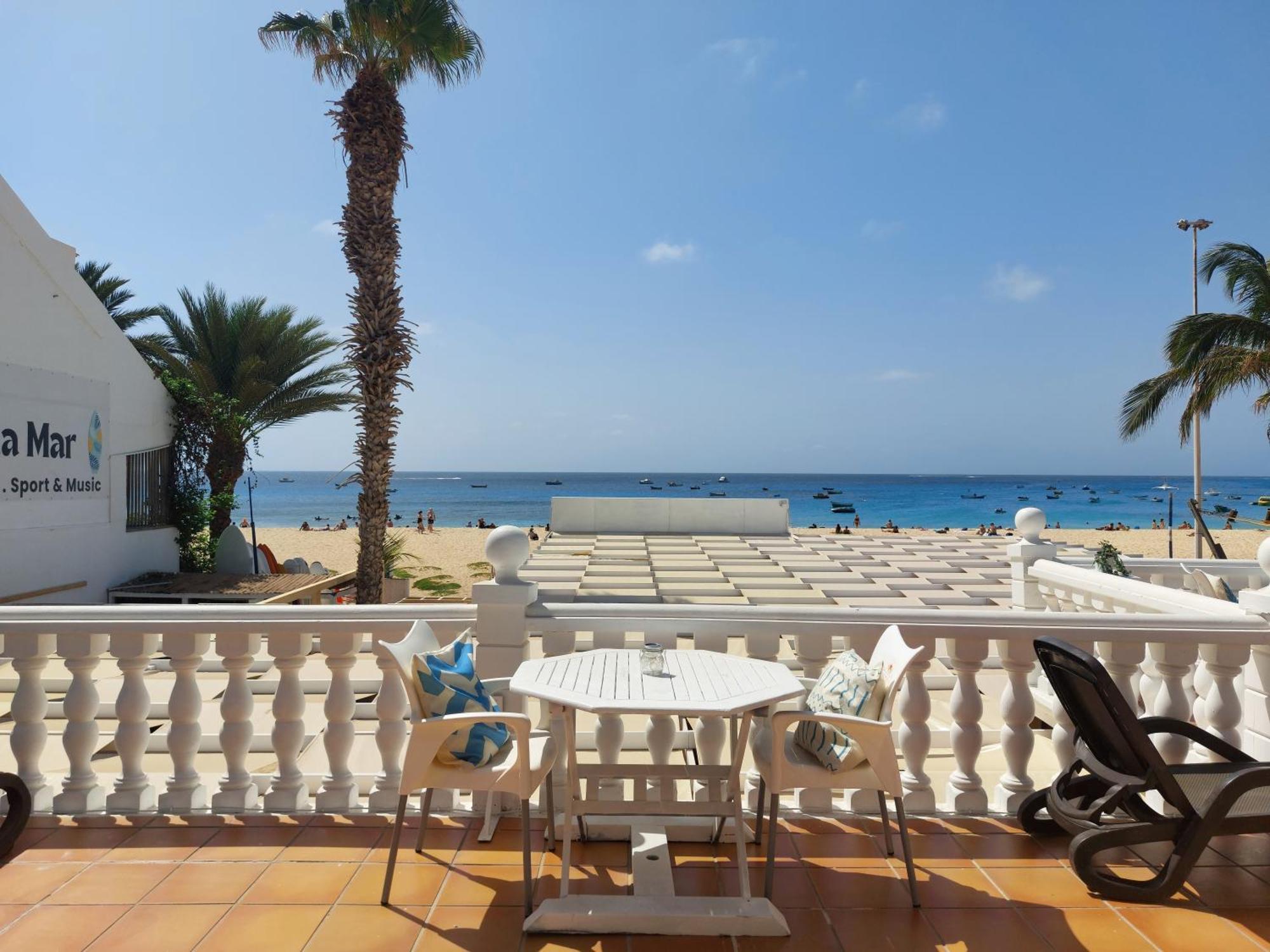 Vista Mar - Seafront Holiday Apartments Санта-Мария Экстерьер фото