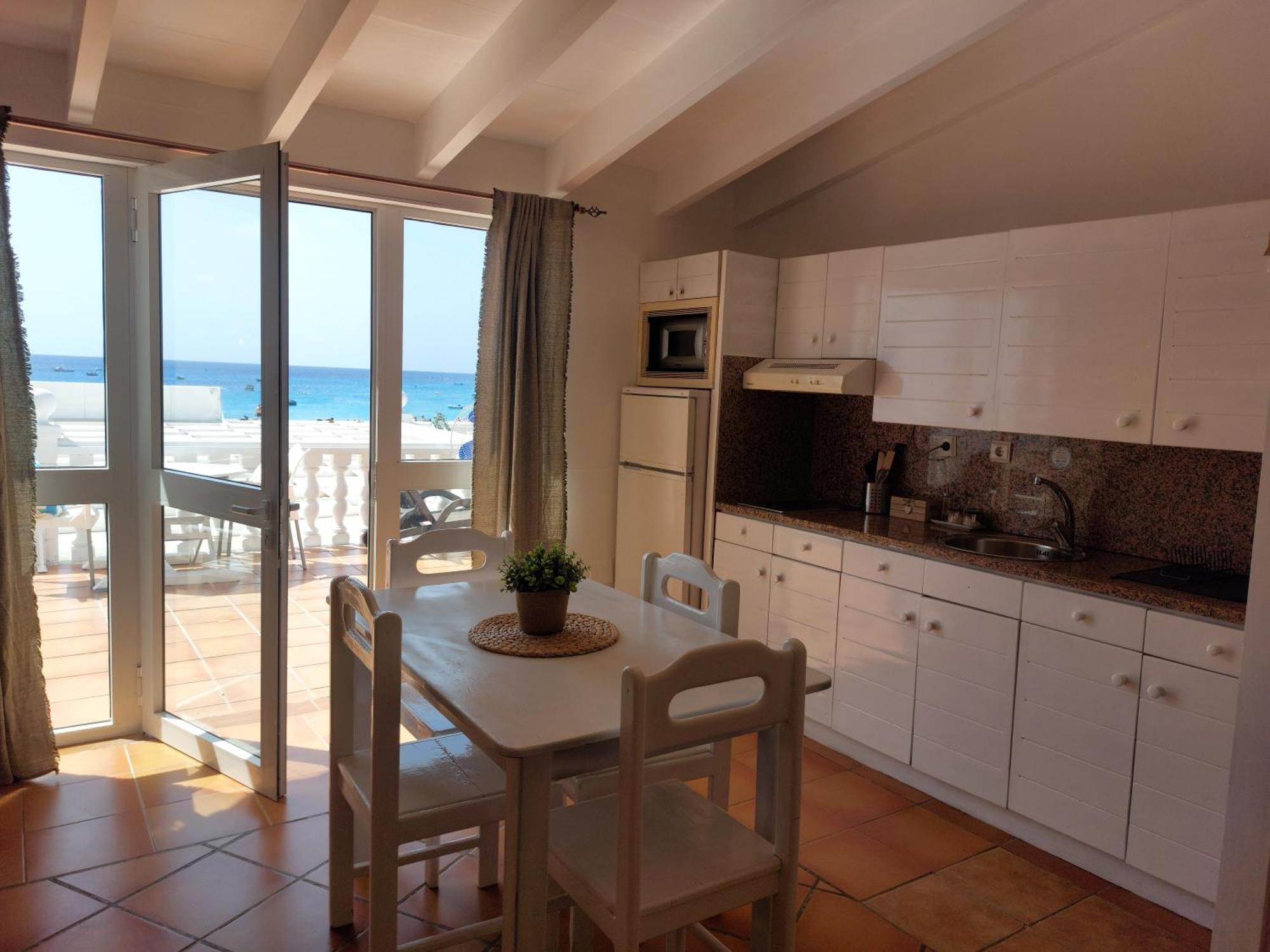Vista Mar - Seafront Holiday Apartments Санта-Мария Экстерьер фото